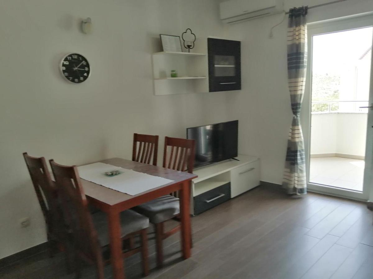 Apartment Luce House Karlobag