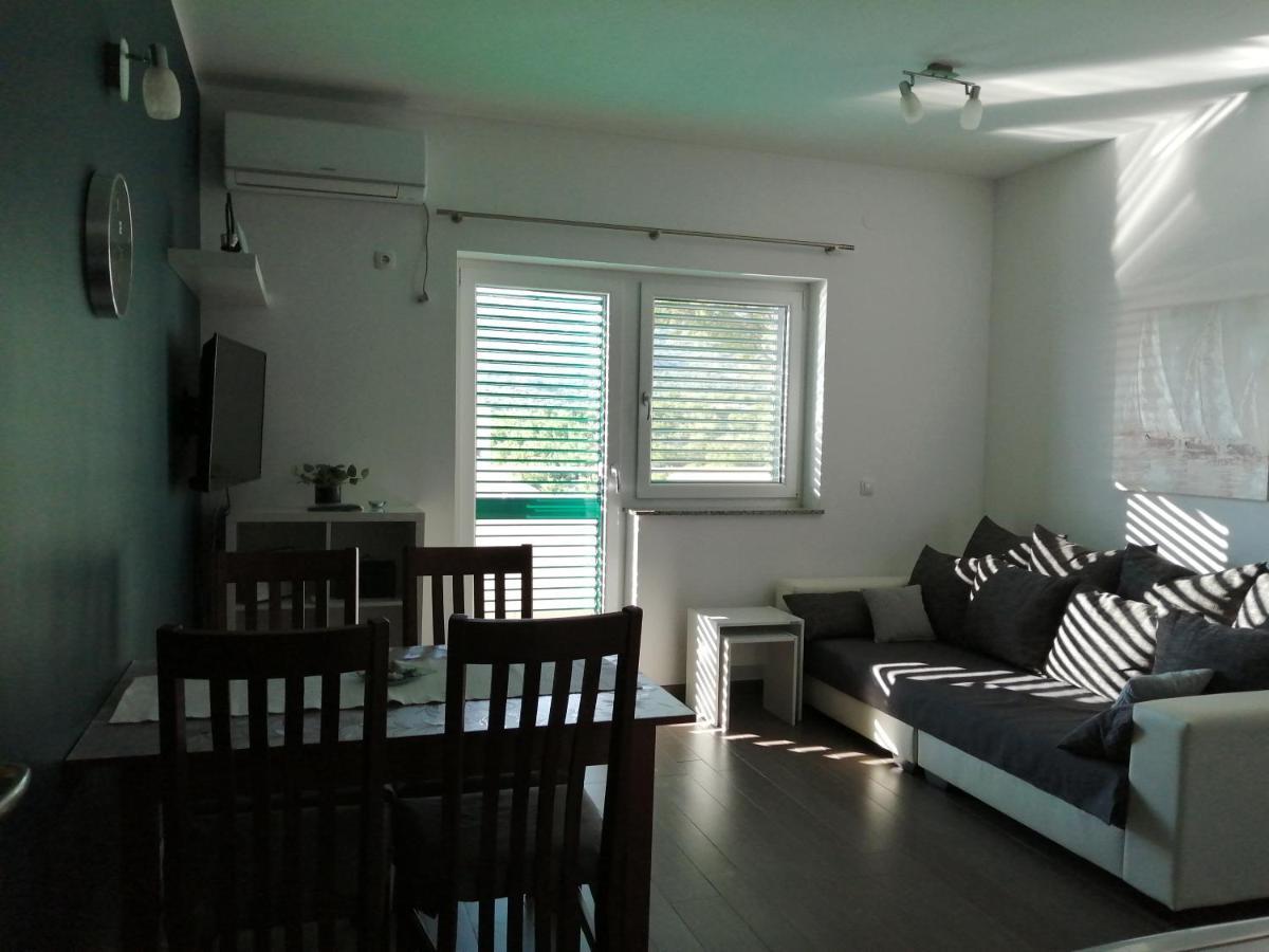 Luce House Apartment *