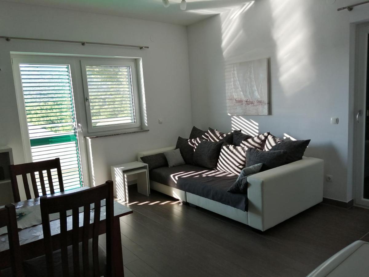Luce House Apartment
