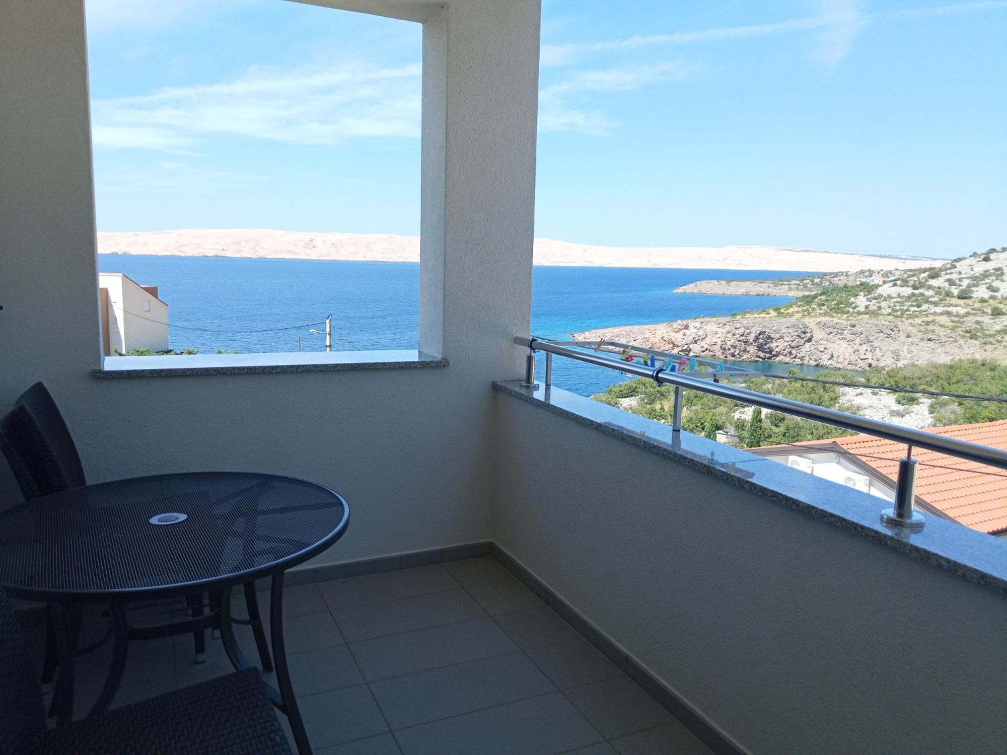 Apartment Luce House Karlobag